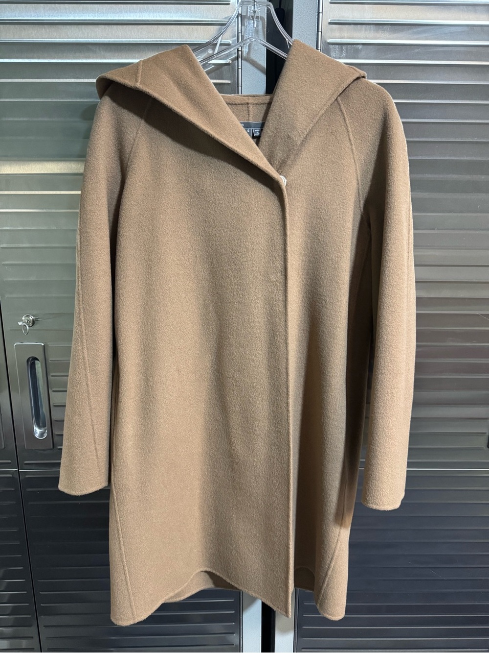 Vince Women’s Camel Wool Blend Hooded Coat Overcoat Winter Fall Jacket